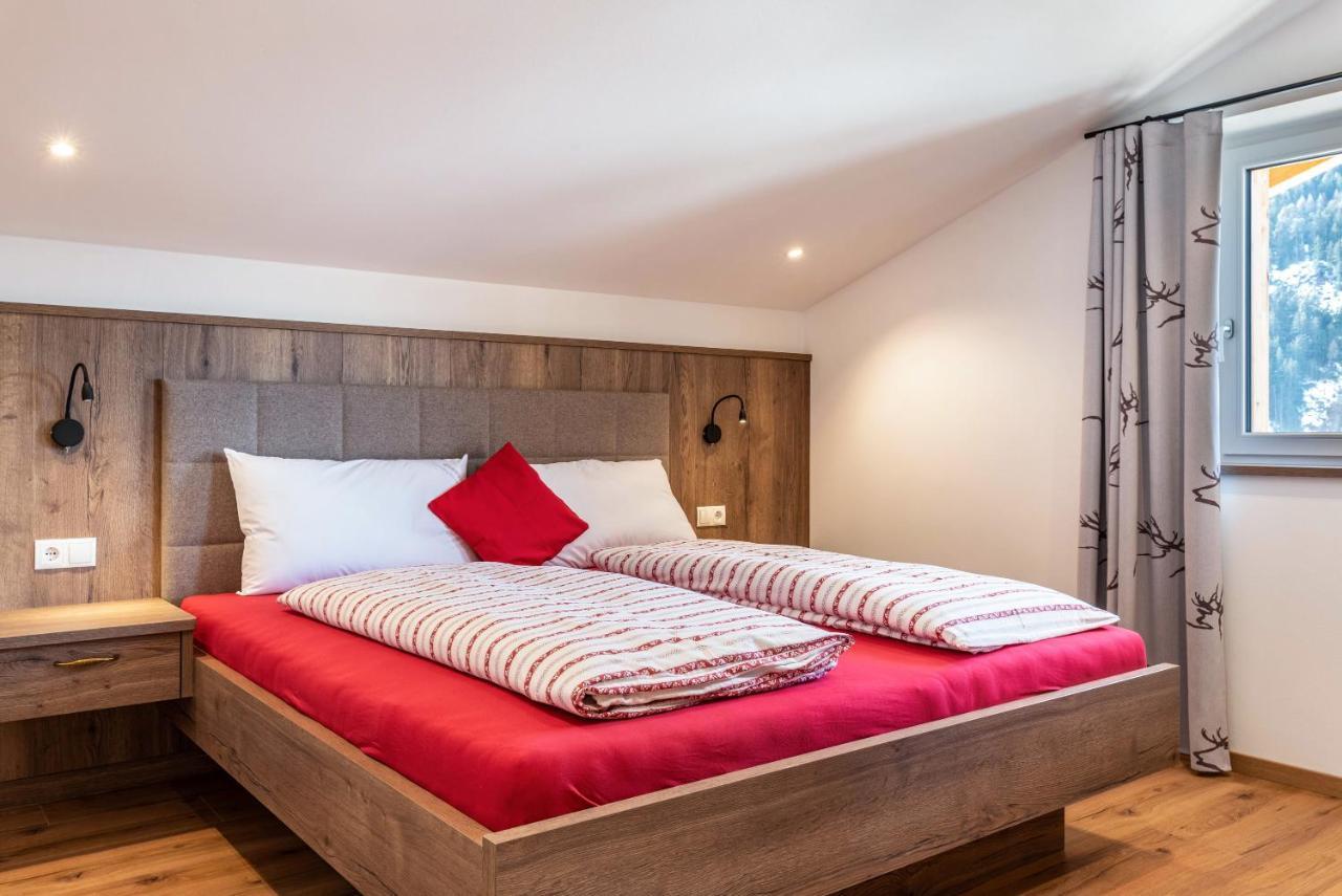 Balbeinhof Apt Hirsch Luson Luaran gambar