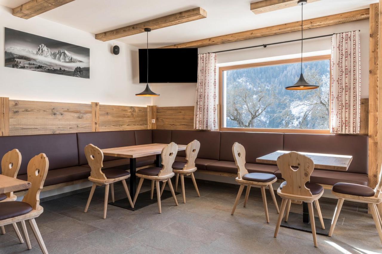 Balbeinhof Apt Hirsch Luson Luaran gambar