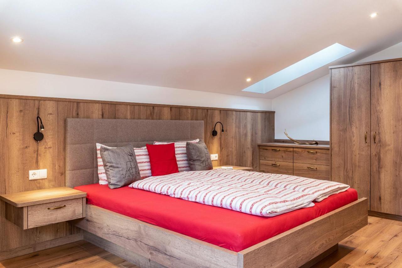 Balbeinhof Apt Hirsch Luson Luaran gambar
