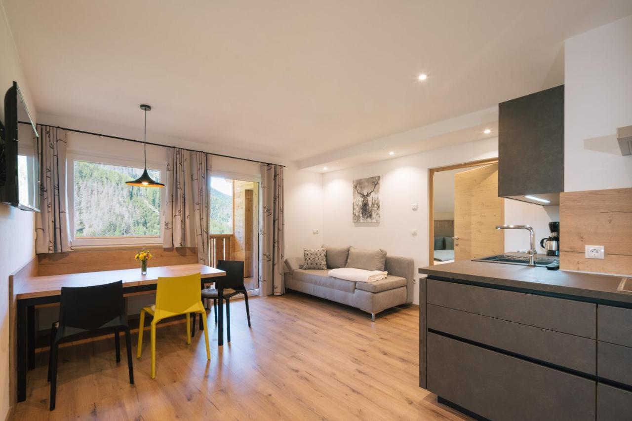 Balbeinhof Apt Hirsch Luson Luaran gambar