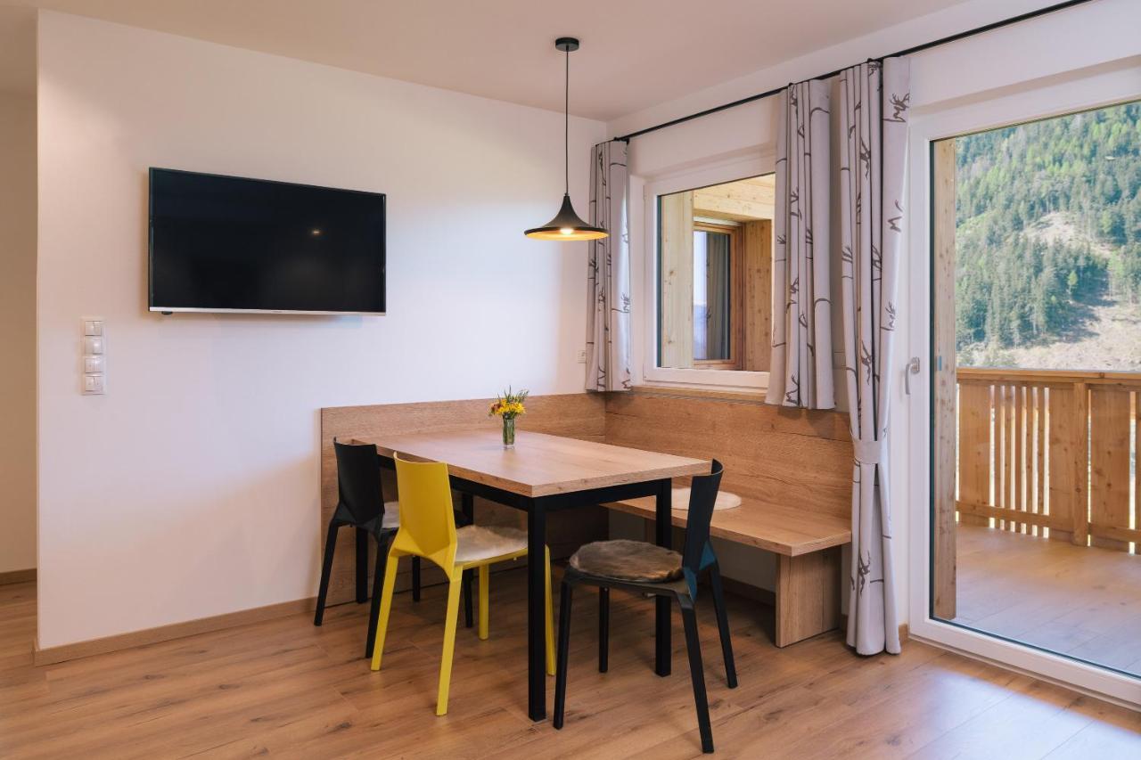 Balbeinhof Apt Hirsch Luson Luaran gambar