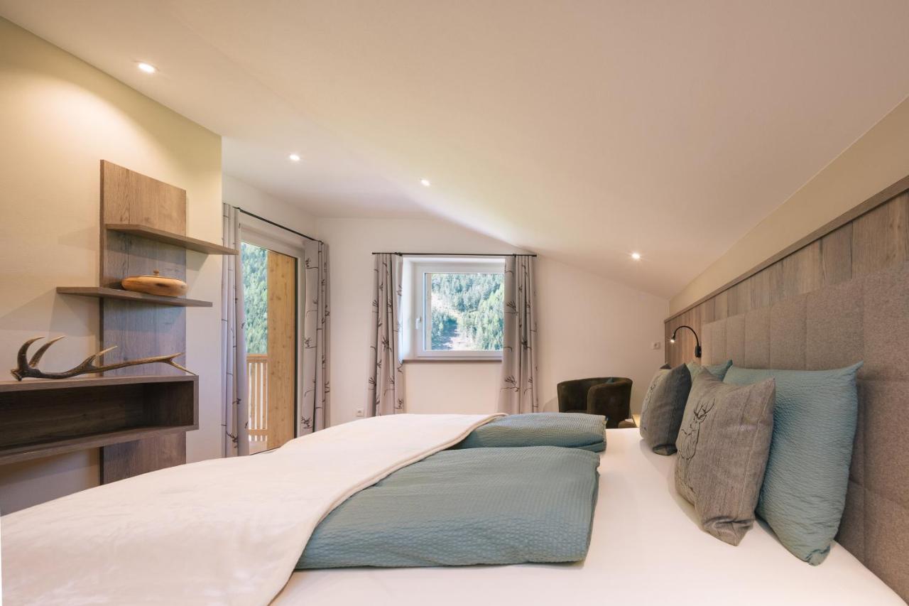 Balbeinhof Apt Hirsch Luson Luaran gambar