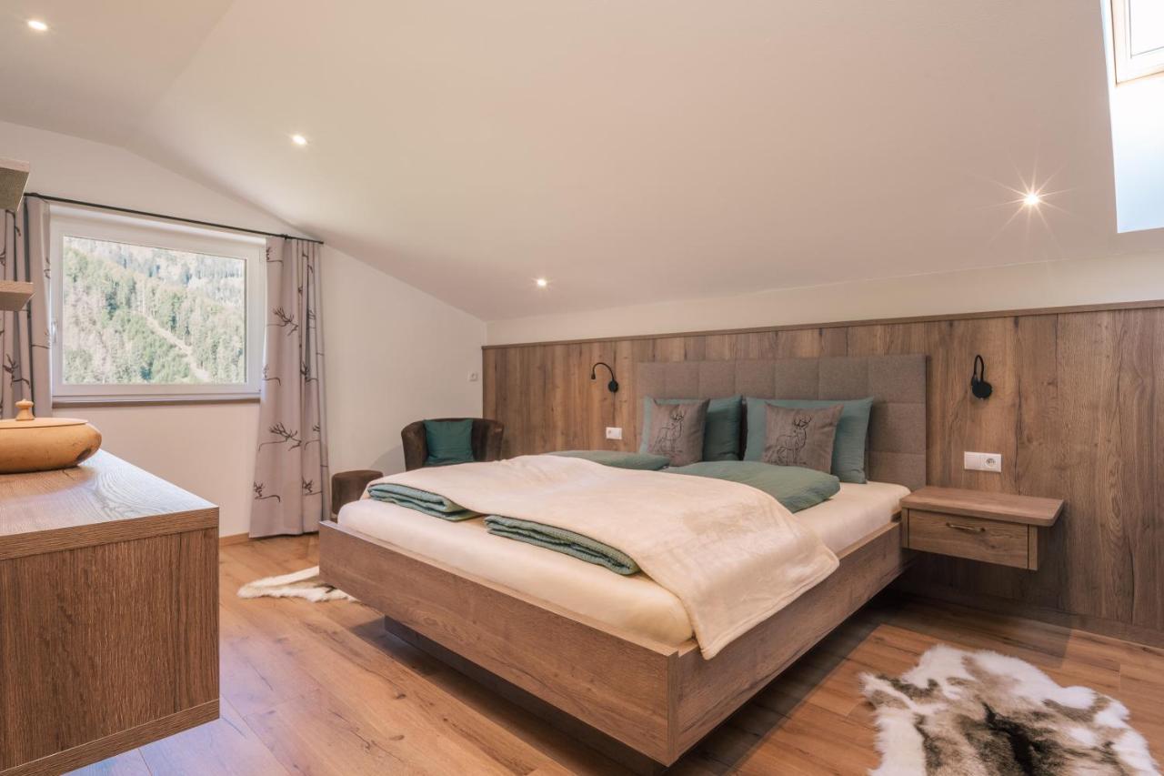 Balbeinhof Apt Hirsch Luson Luaran gambar